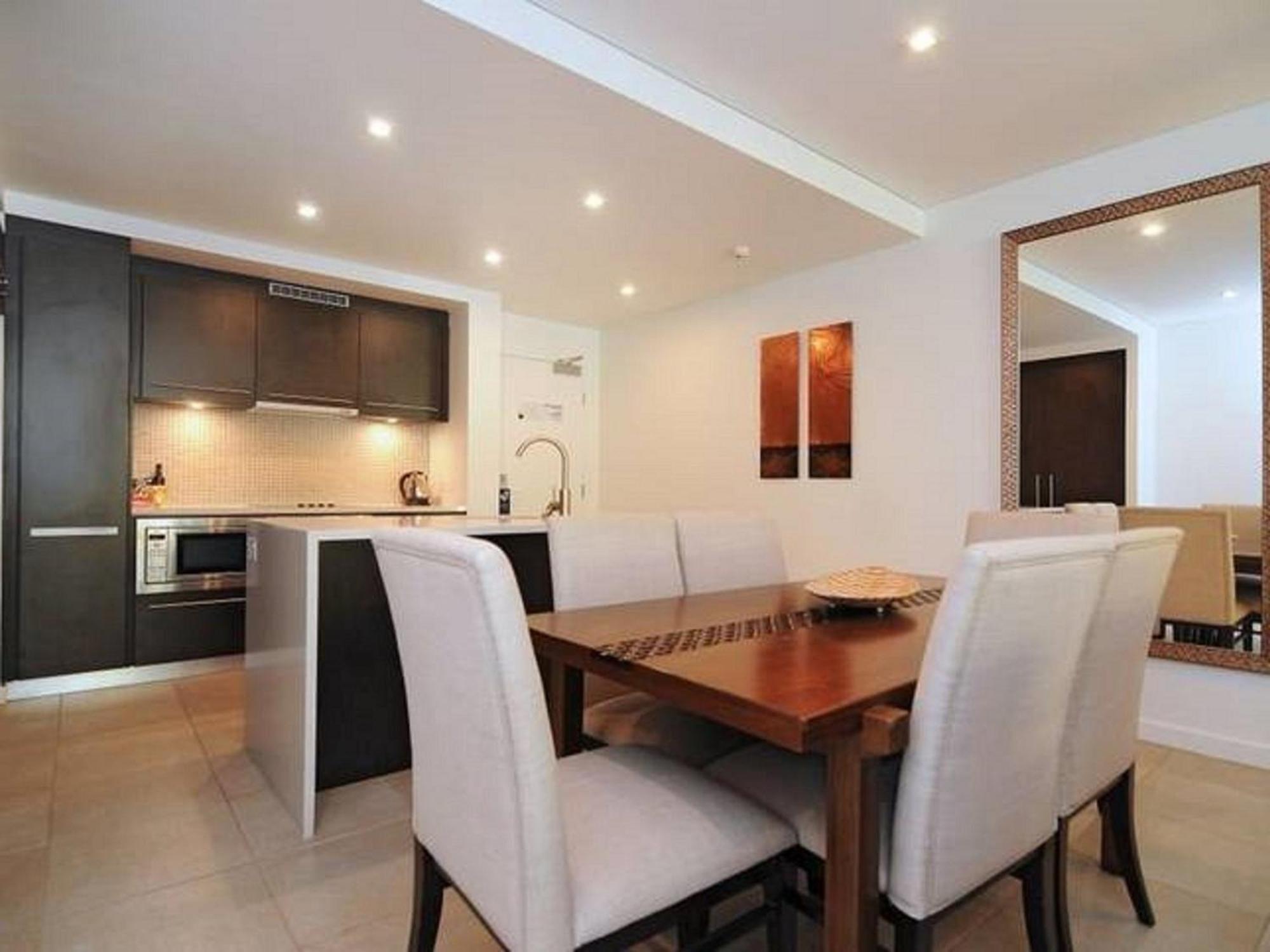Luxury Apartments At Temple Resort And Spa Port Douglas Værelse billede