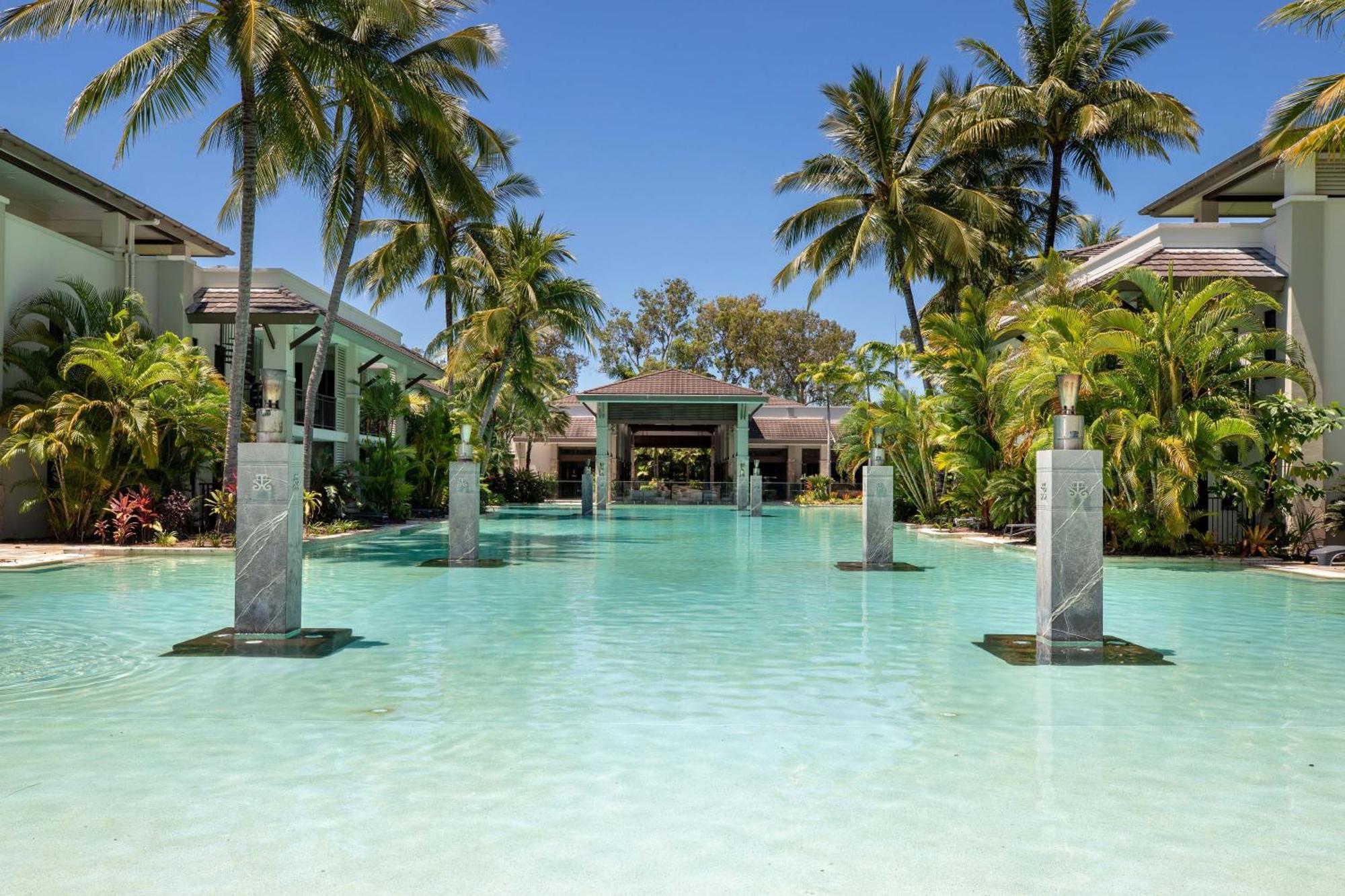 Luxury Apartments At Temple Resort And Spa Port Douglas Værelse billede